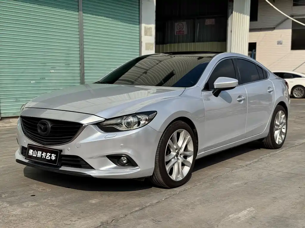 Mazda Atenza 2015