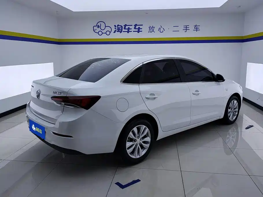 Buick Excelle — миниатюра 3