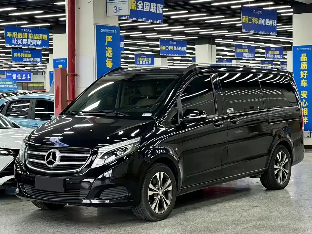 Mercedes-Benz V-Class