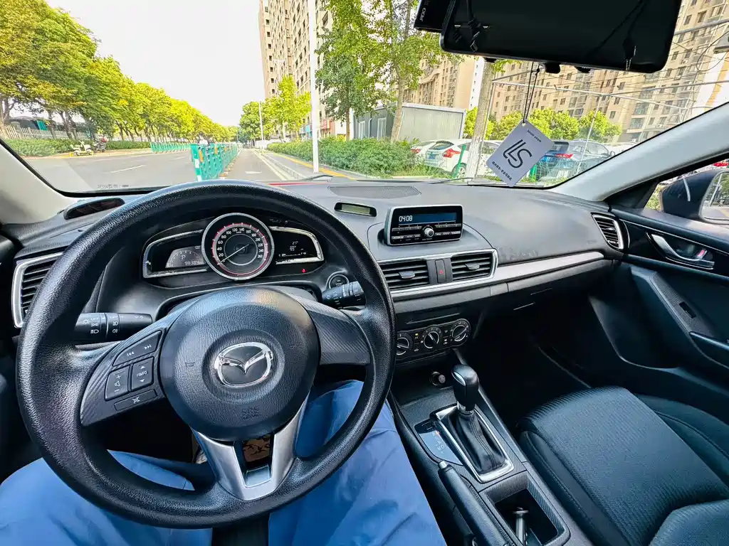 Mazda 3 Axela — миниатюра 8