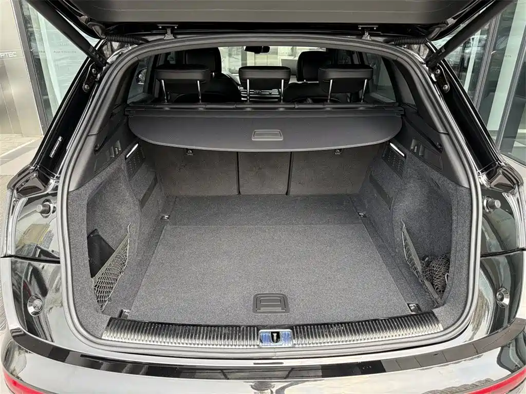 Audi Q5L 2023 40T Luxury