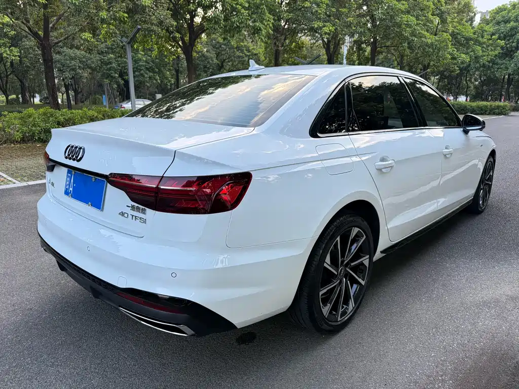 Audi A4L — миниатюра 4