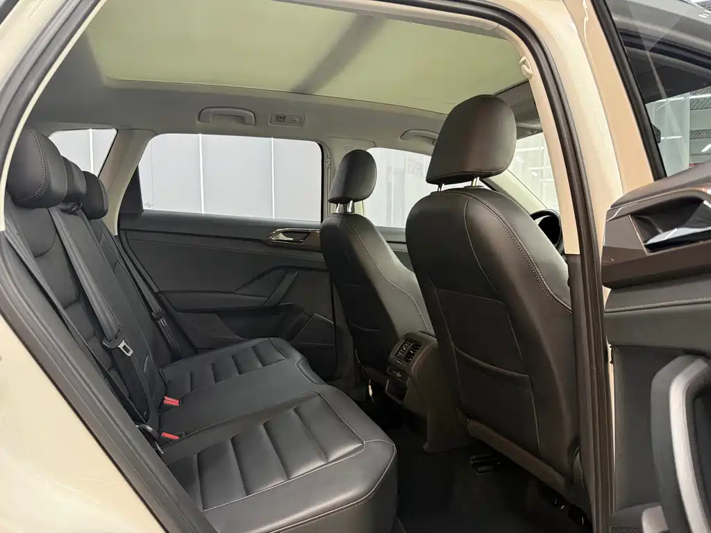 Volkswagen Tharu XR 280TSI 2WD Comfort Edition, фото 8