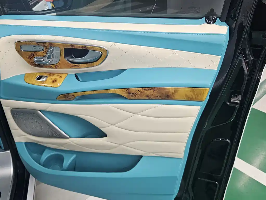 Mercedes-Benz Vito — миниатюра 16