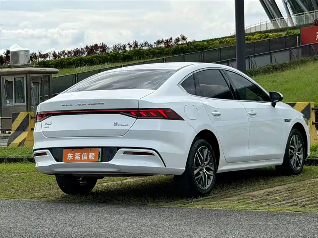 BYD Qin Plus PLUS 2024 DM-i 120KM Lead
