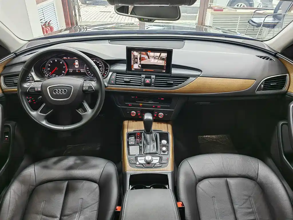 Audi A6L — миниатюра 9