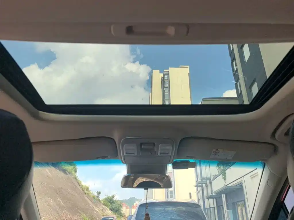 Geely Emgrand GS — миниатюра 14