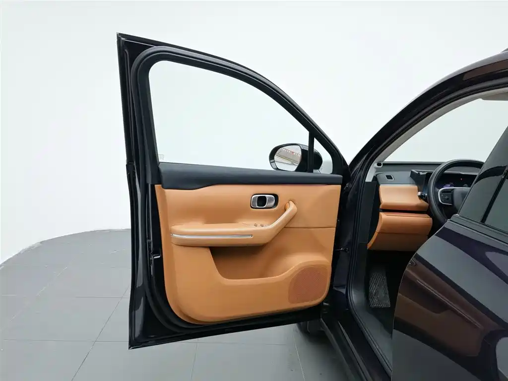 Leapmotor C16 2024 200