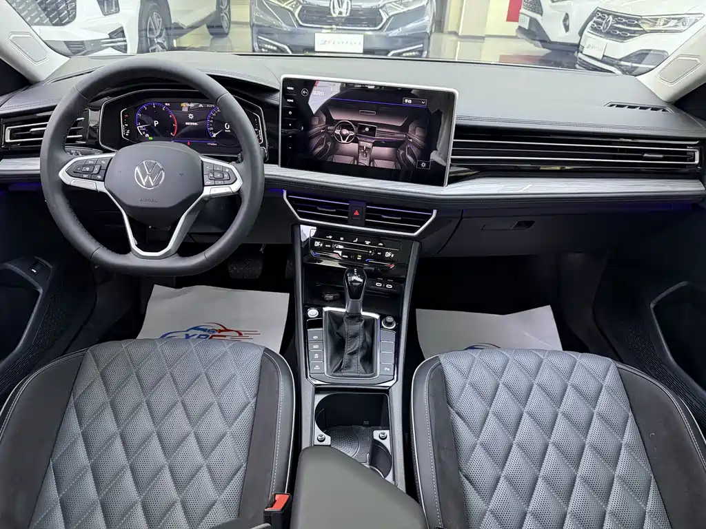 Volkswagen Sagitar — миниатюра 5