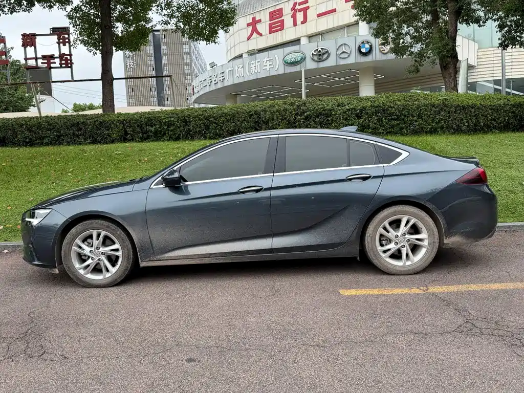 Buick Regal — миниатюра 3
