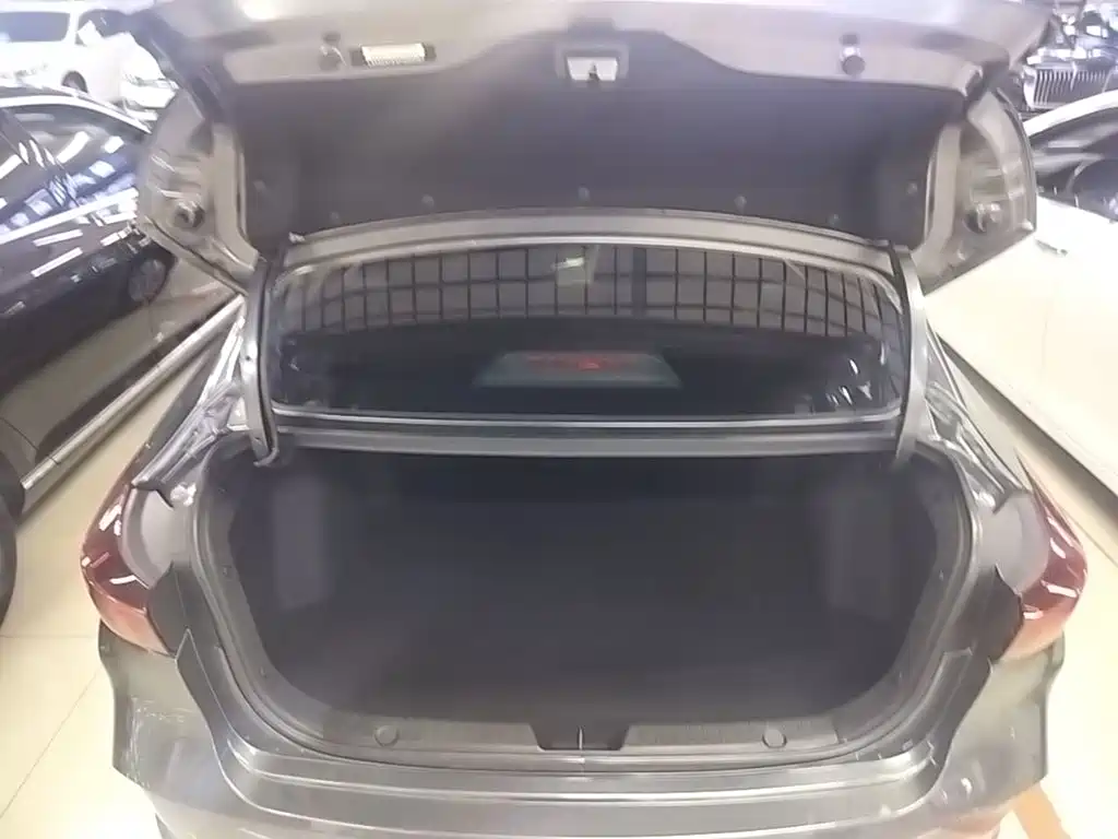 Changan Eado — миниатюра 19