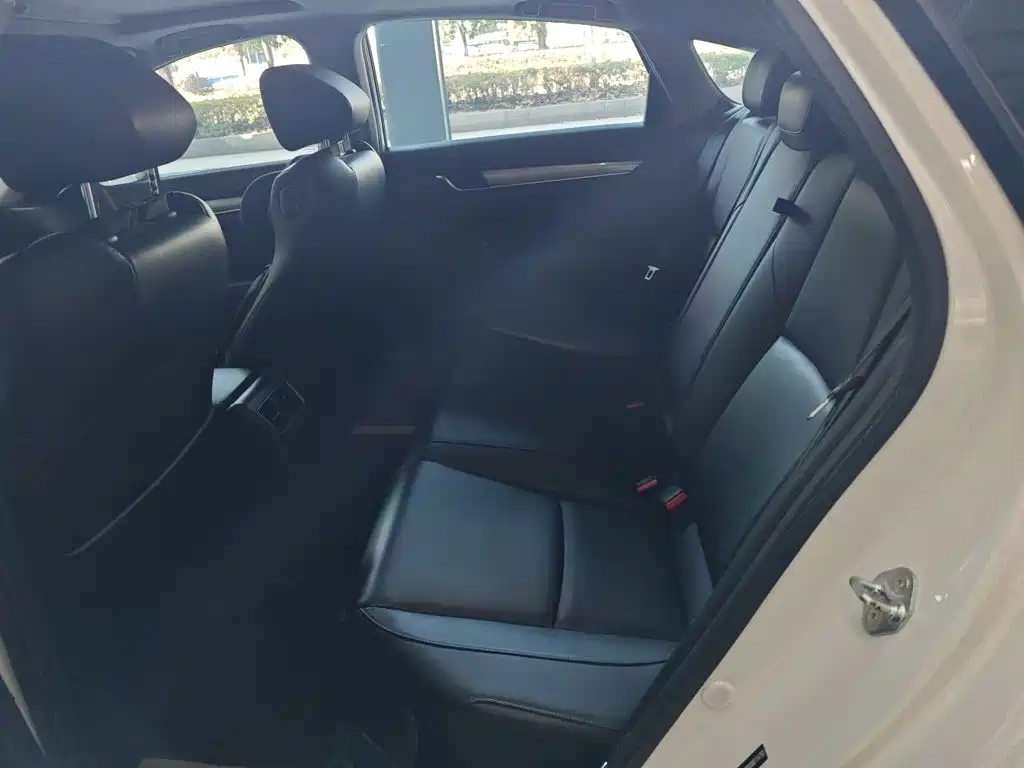 Honda Accord — миниатюра 17