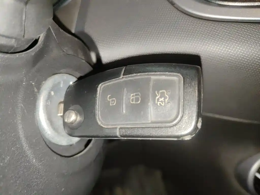 Ford Fiesta — миниатюра 12