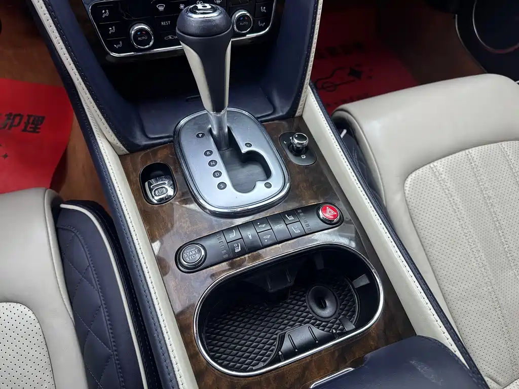 Bentley Continental 4.0T GT V8, фото 28