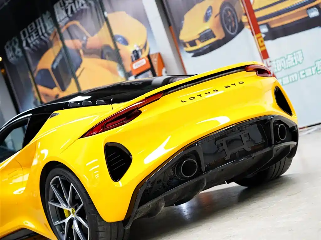 Lotus Emira 2022 3.5T V6 MT First Edition
