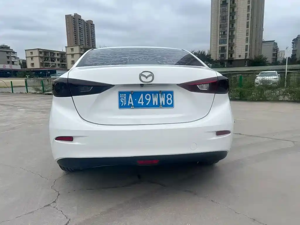 Mazda 3 Axela — миниатюра 8