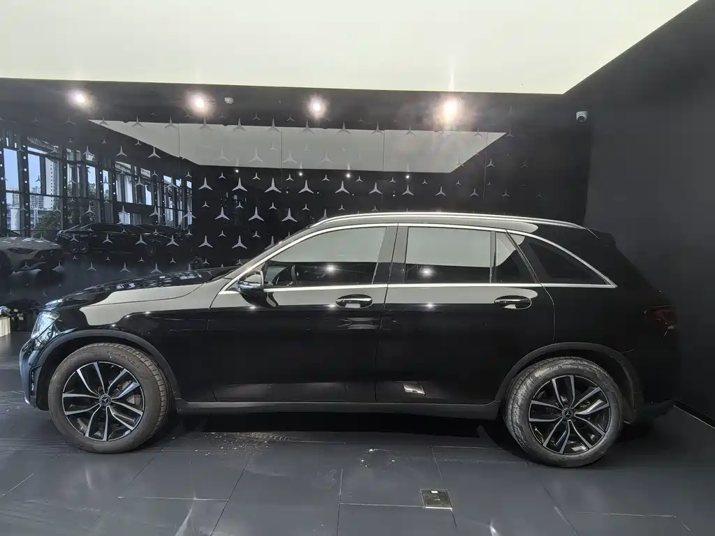 Mercedes-Benz GLC — миниатюра 3
