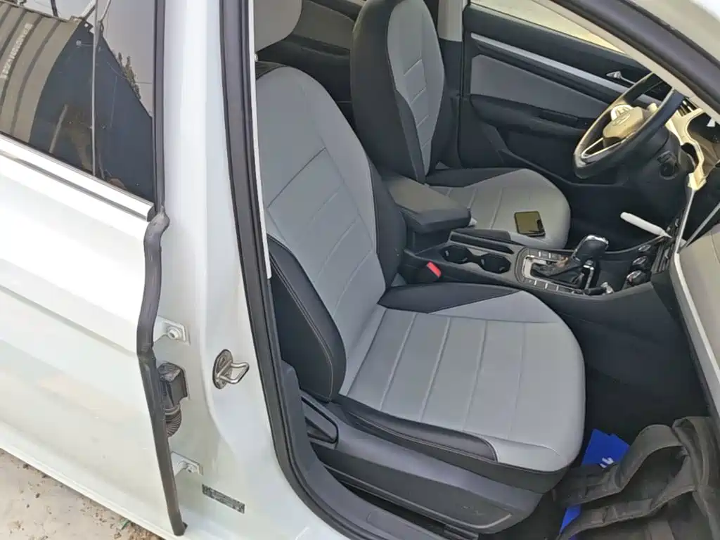 Volkswagen Bora — миниатюра 25