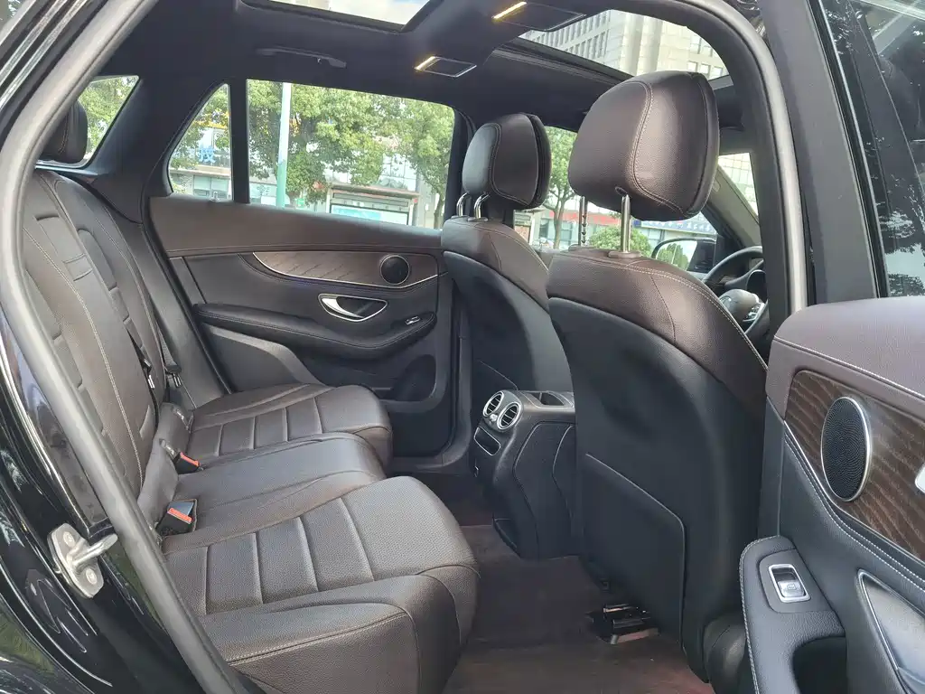 Mercedes-Benz GLC — миниатюра 8