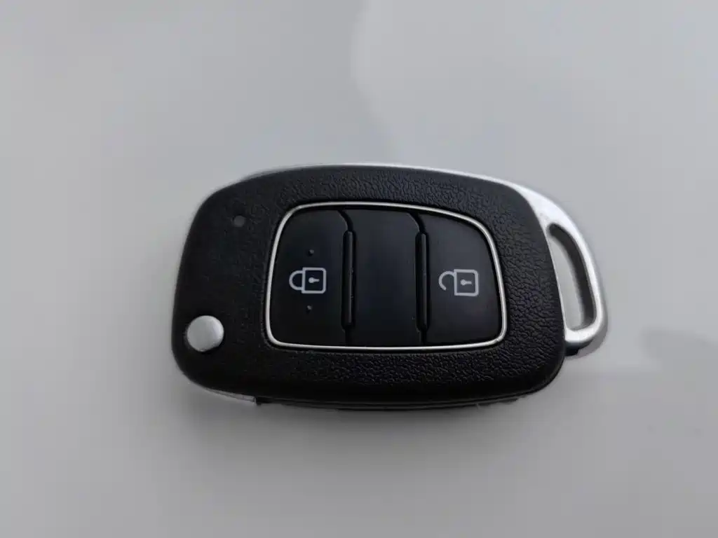 Hyundai Verna — миниатюра 19