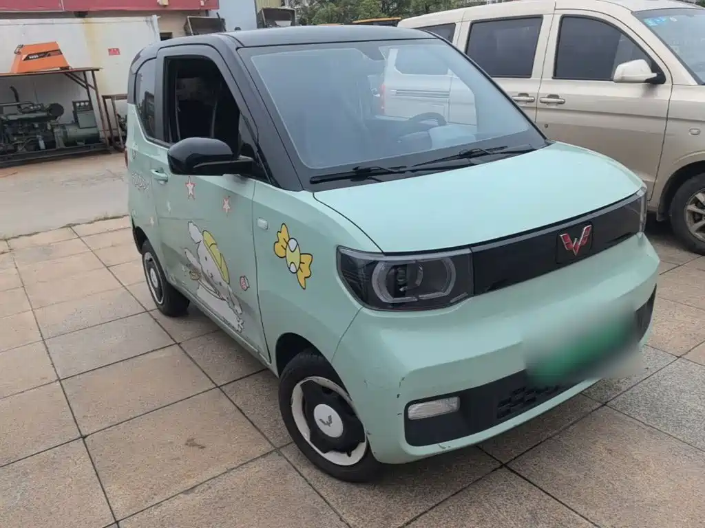Wuling MINIEV — миниатюра 4