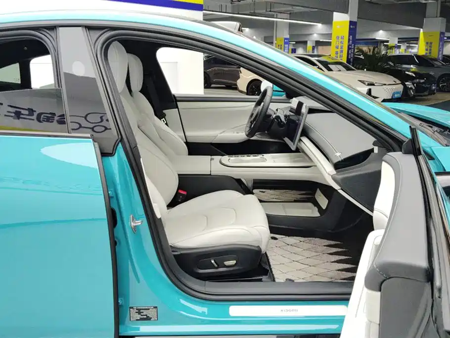 XIAOMI CAR XIAOMI SU7