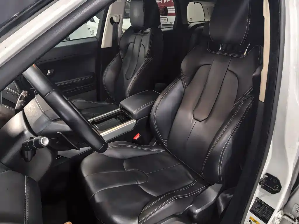 Land Rover Evoque (Import) — миниатюра 9
