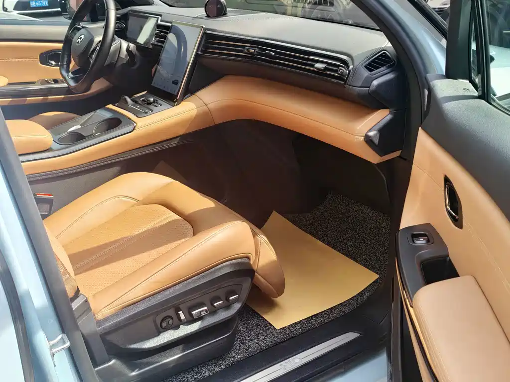 NIO ES6 — миниатюра 6