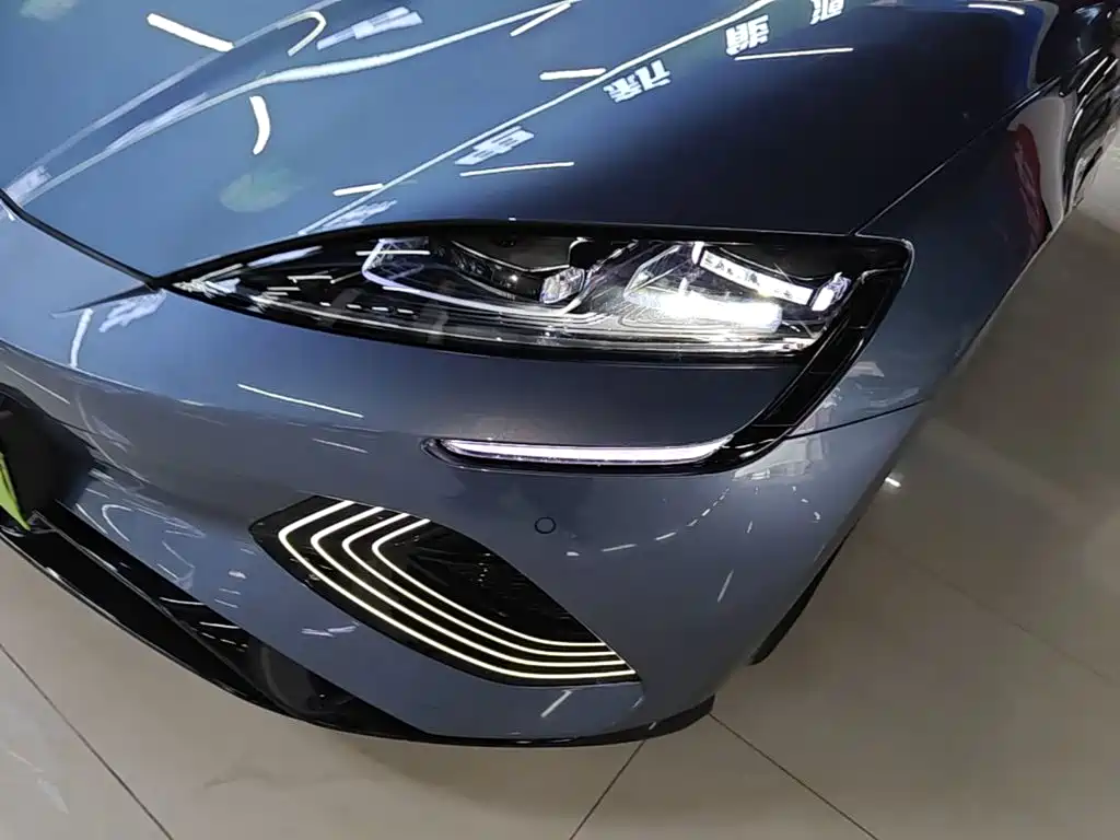BYD Seal — миниатюра 24