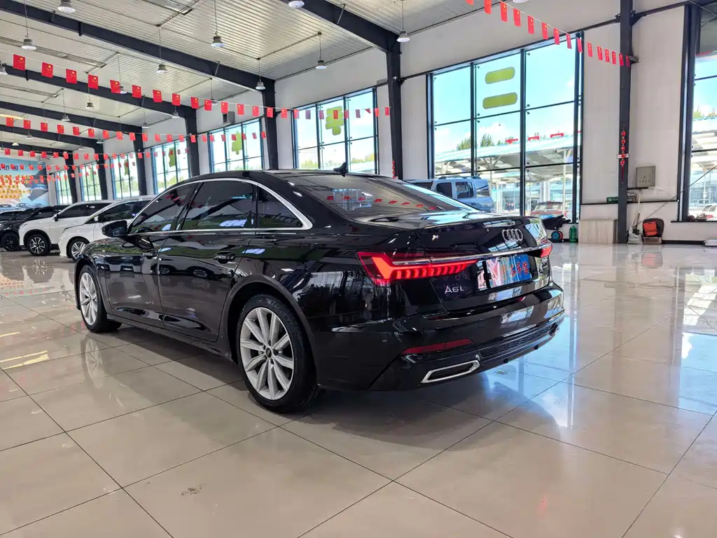 Audi A6L — миниатюра 6