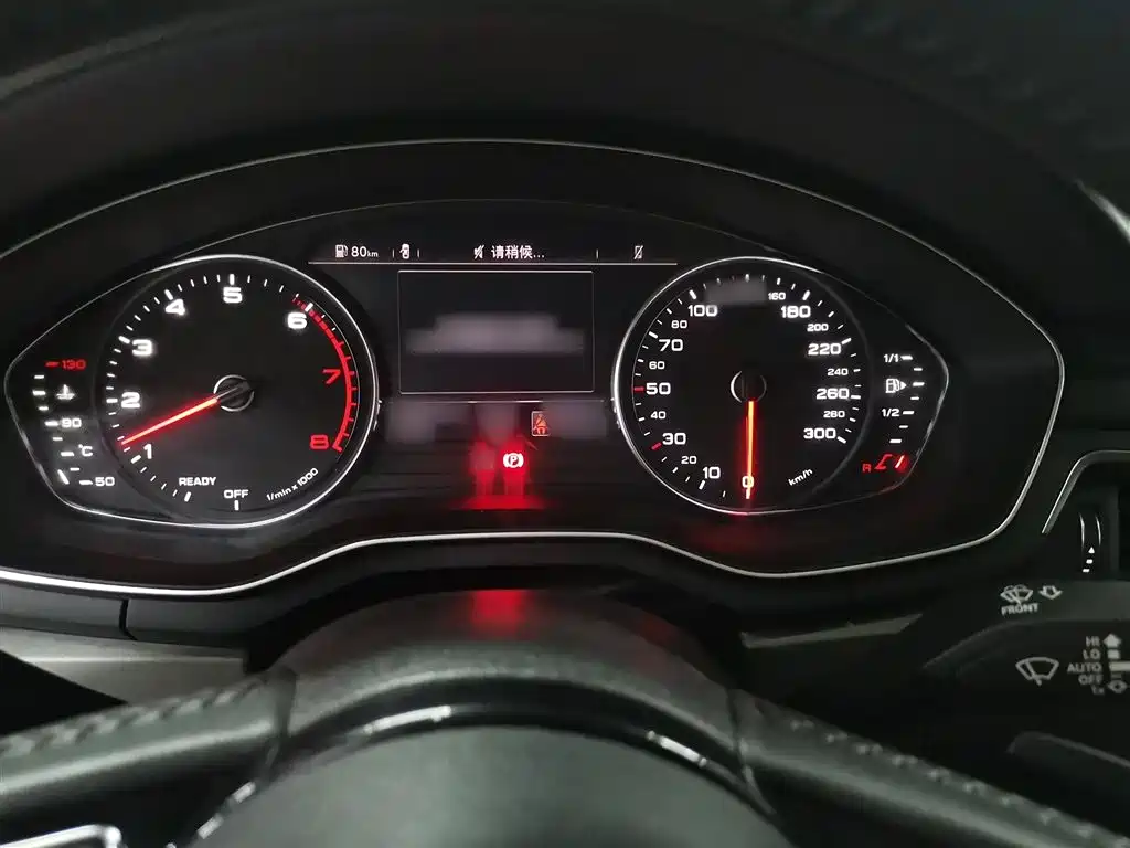 Audi A4L 2019 40 TFSI VI