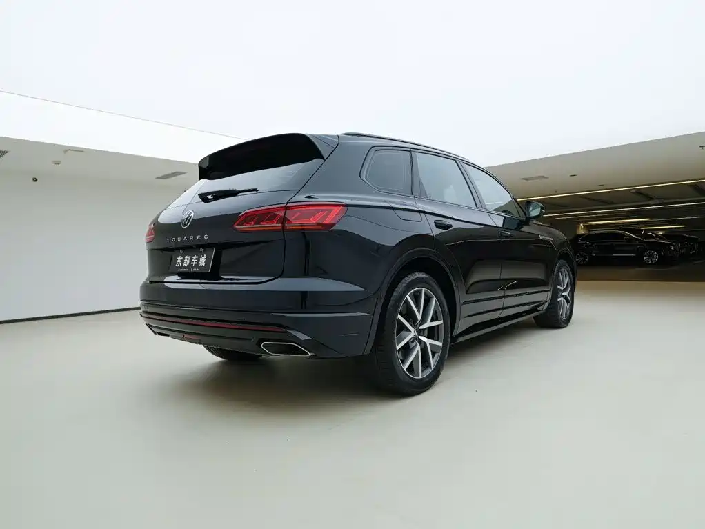 Volkswagen Touareg — миниатюра 6