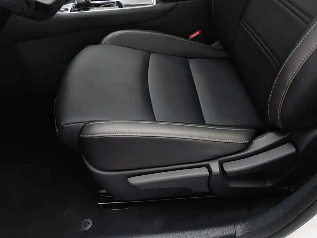 Nissan Sylphy — миниатюра 20