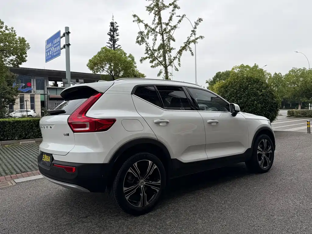 Volvo XC40 — миниатюра 26