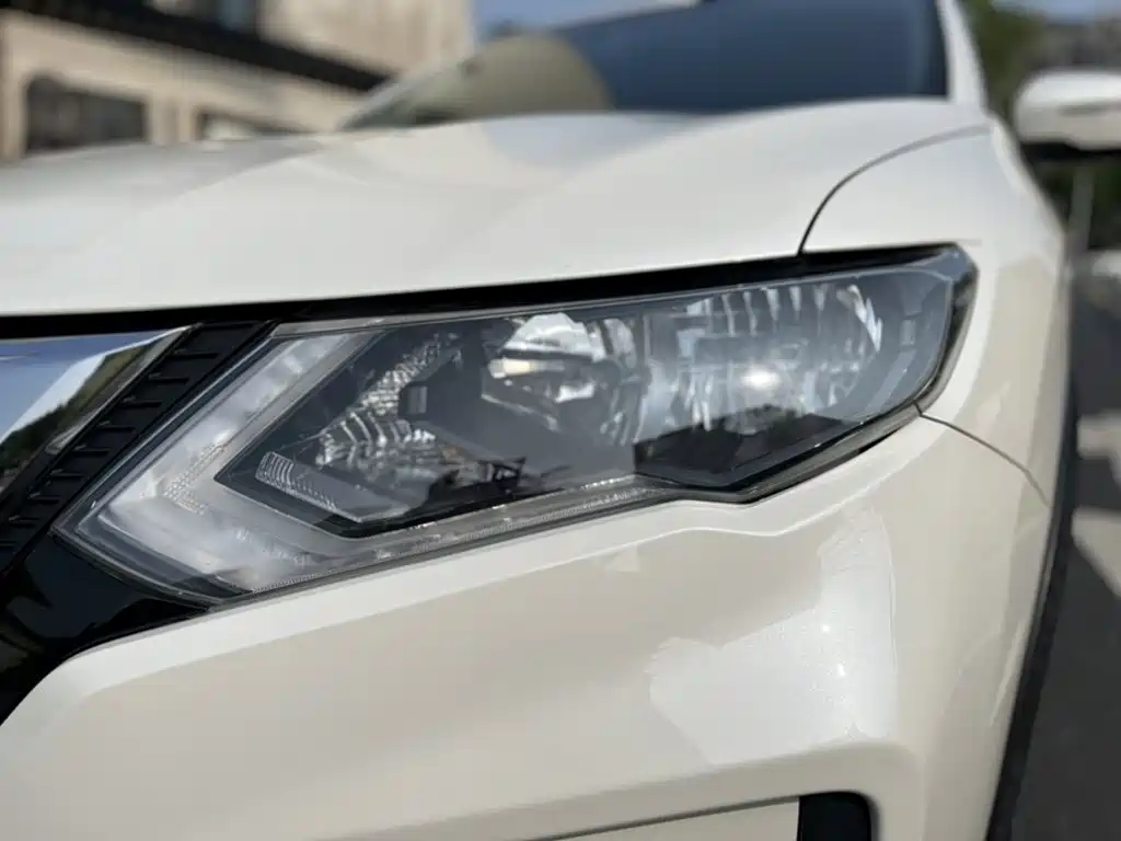Nissan X-Trail — миниатюра 14