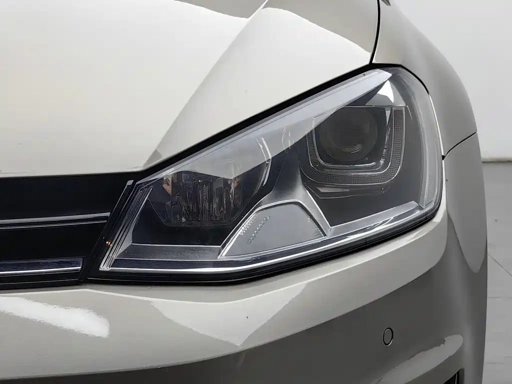 Volkswagen Golf — миниатюра 7