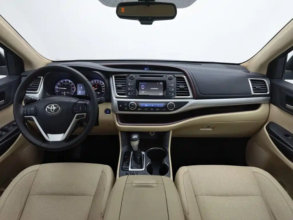 Toyota Highlander — миниатюра 5