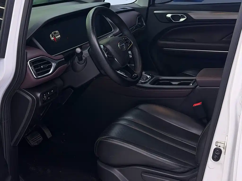 GAC Motor Trumpchi M6 — миниатюра 7