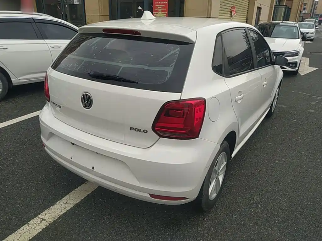 Volkswagen Polo — миниатюра 7