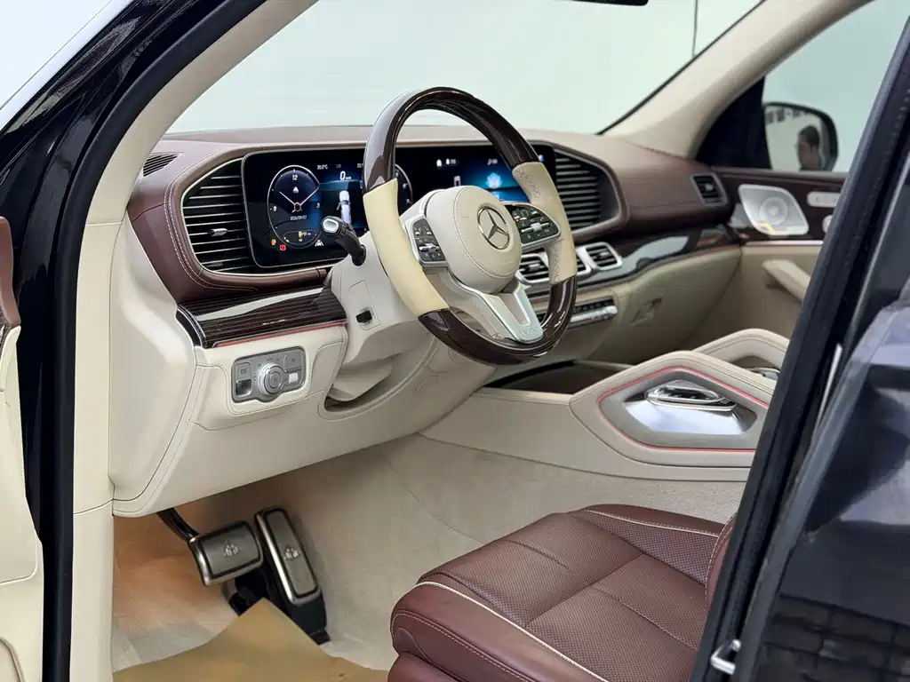 Mercedes-Benz GLS — миниатюра 3
