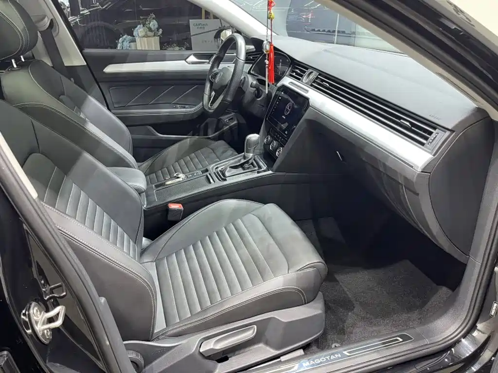 Volkswagen Magotan — миниатюра 4