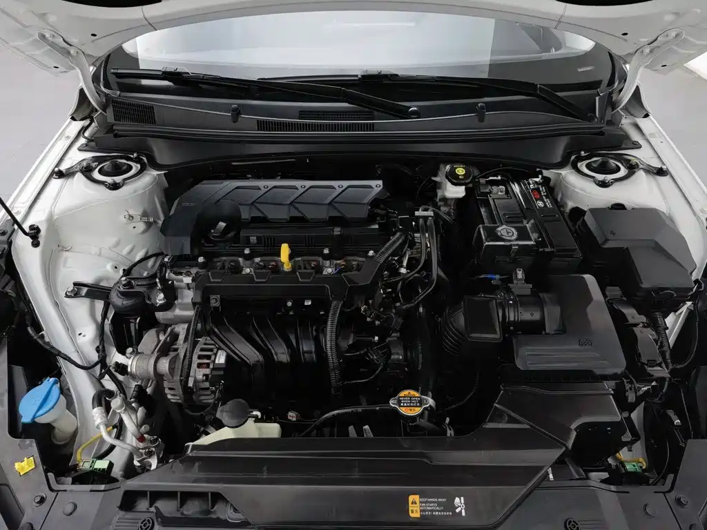 Hyundai Elantra — миниатюра 6