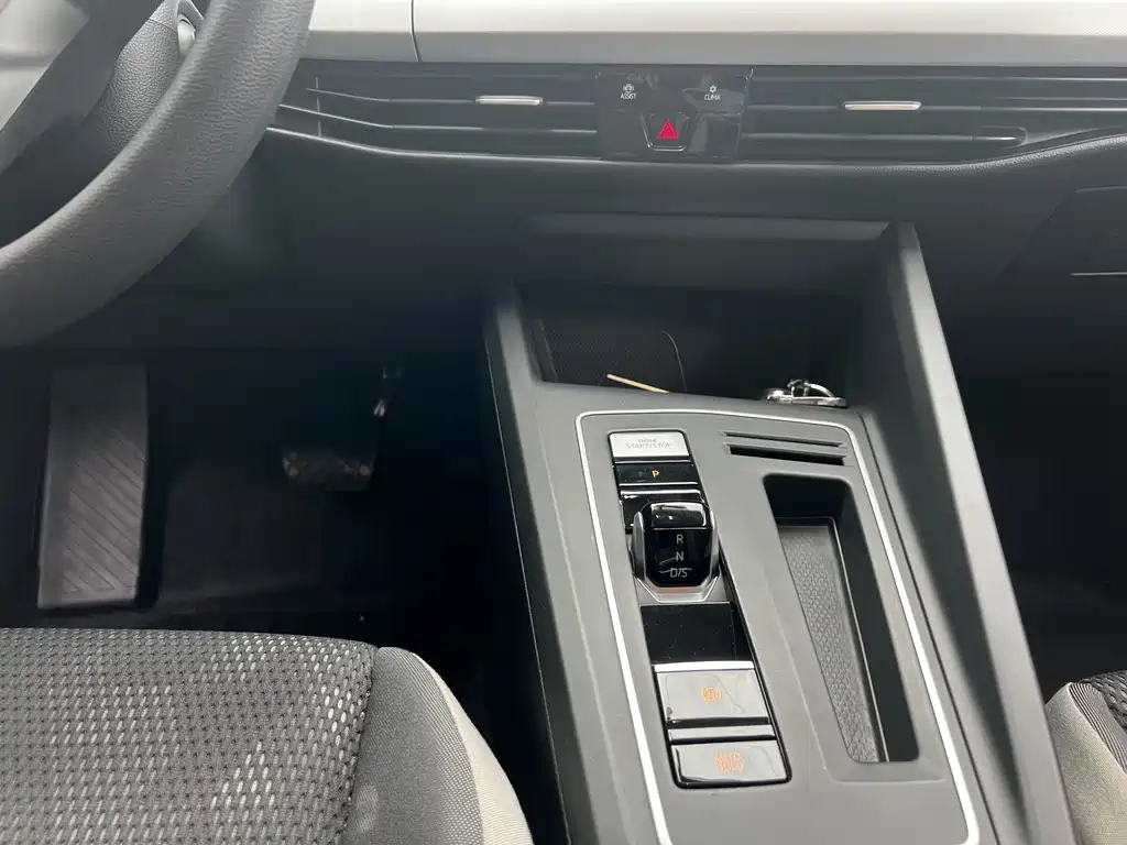 Volkswagen Golf — миниатюра 8