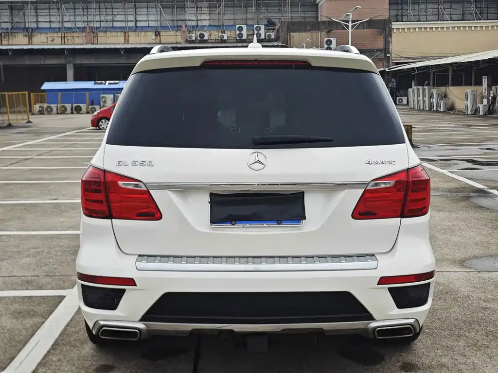 Mercedes-Benz GL-Class — миниатюра 6