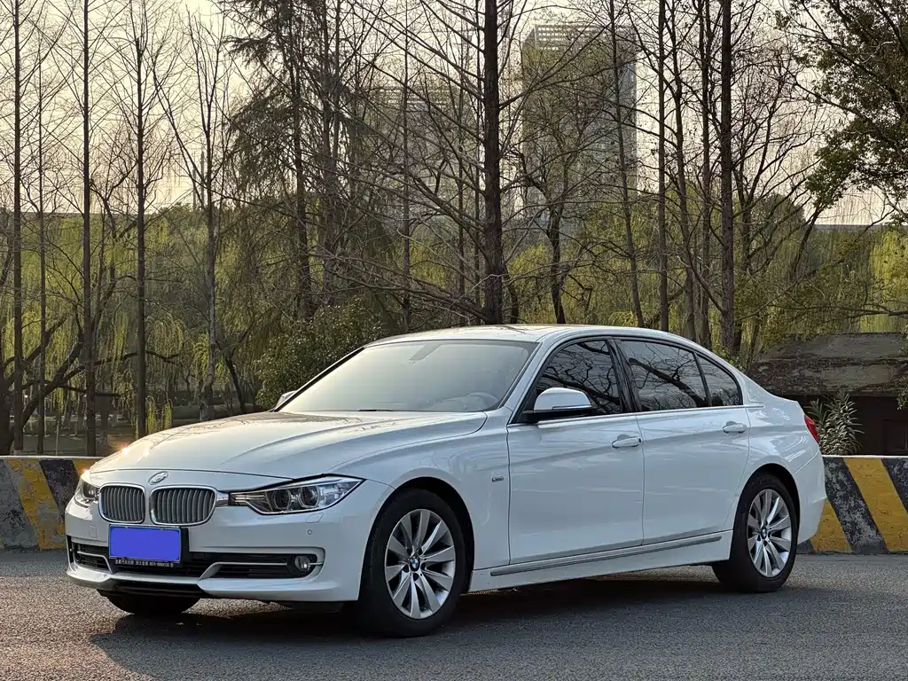 Купить BMW 3 Series