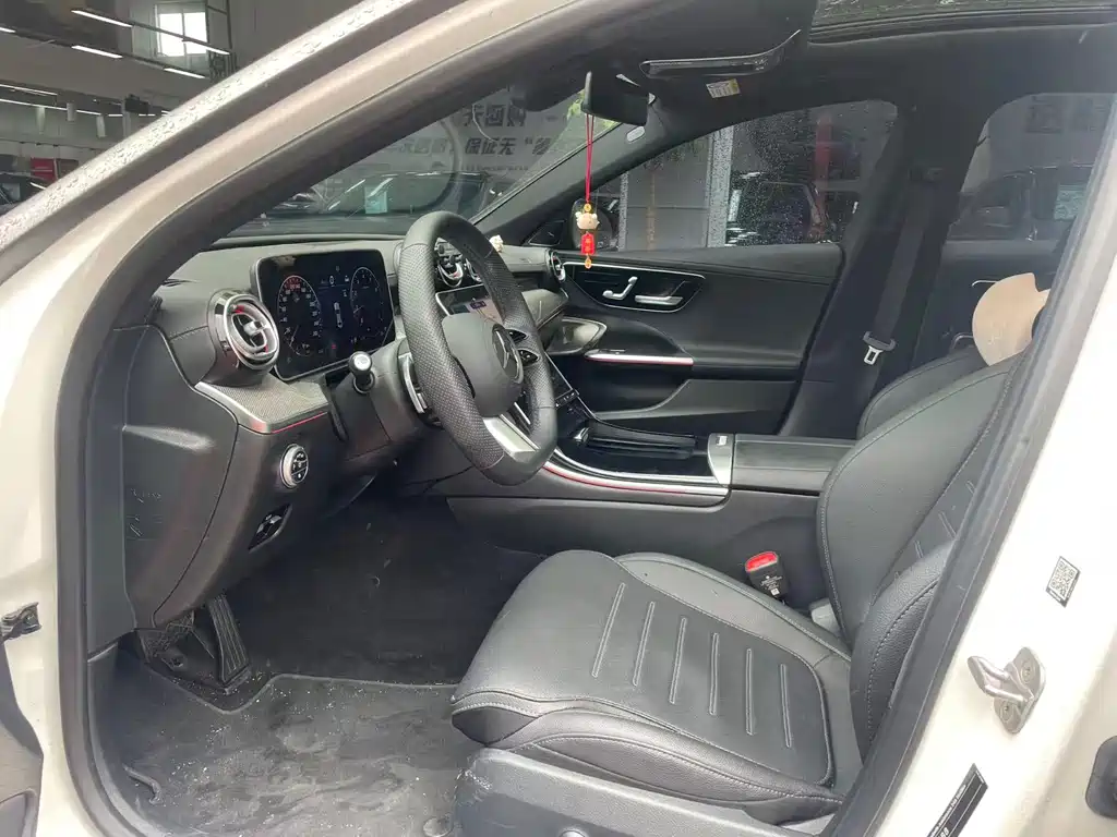Mercedes-Benz C-Class C 2025 C 260 L Sport