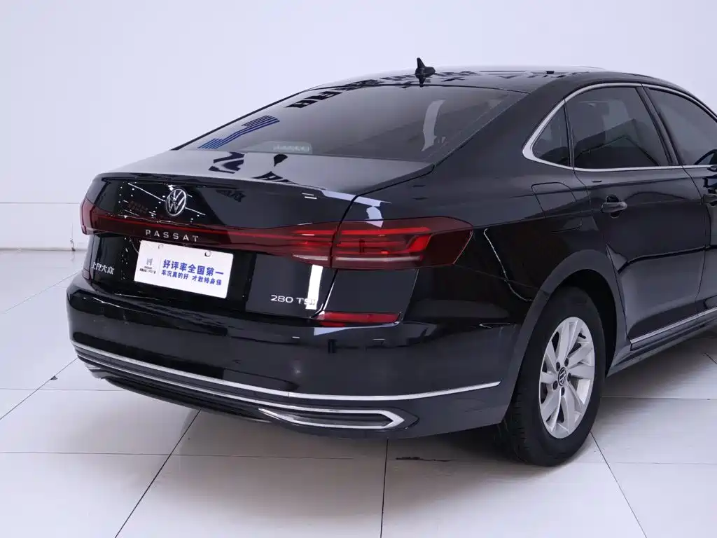 Volkswagen Passat — миниатюра 8