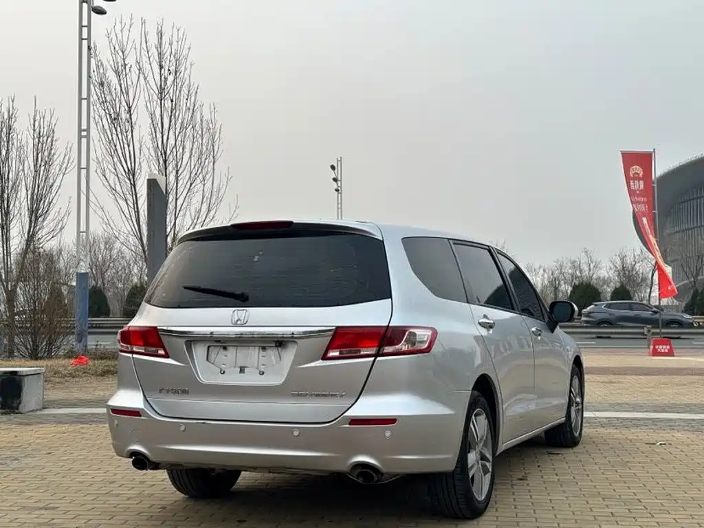 Honda Odyssey — миниатюра 4