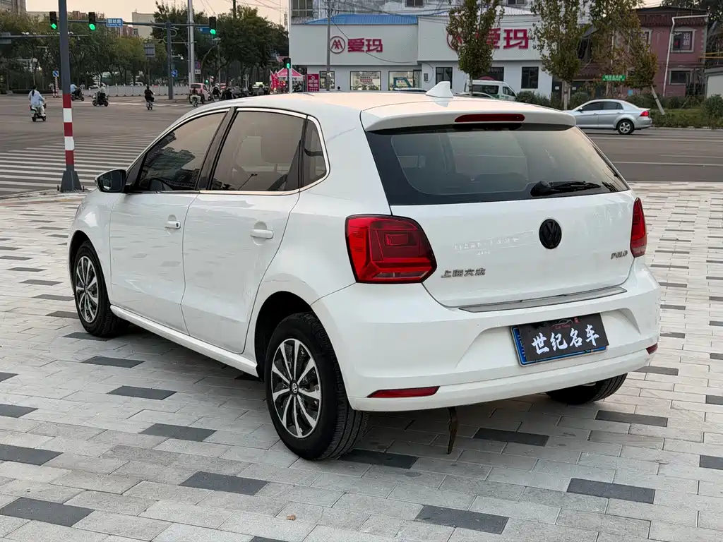 Volkswagen Polo — миниатюра 9