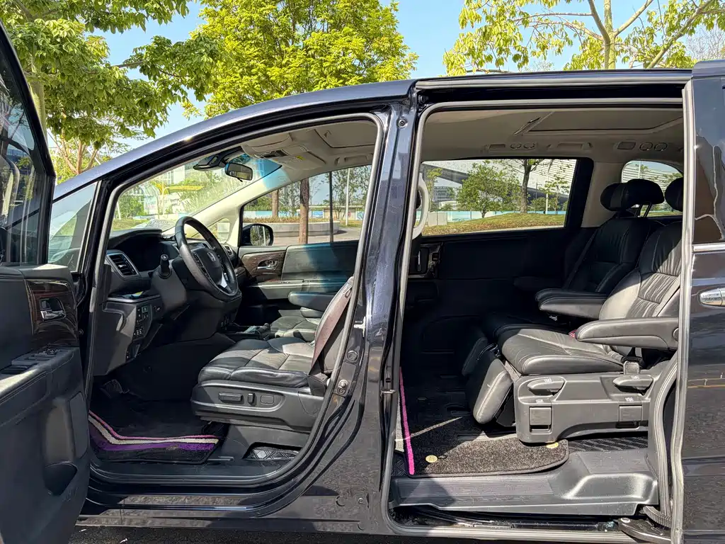 Honda Odyssey — миниатюра 7